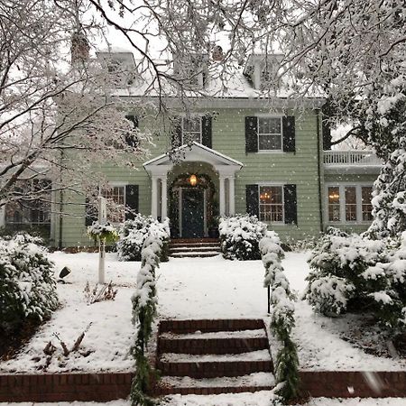 Colonial Capital B&B Williamsburg Bagian luar foto