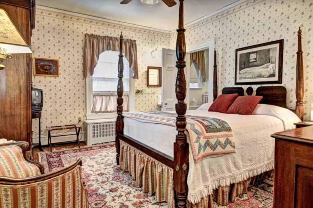 Colonial Capital B&B Williamsburg Bagian luar foto