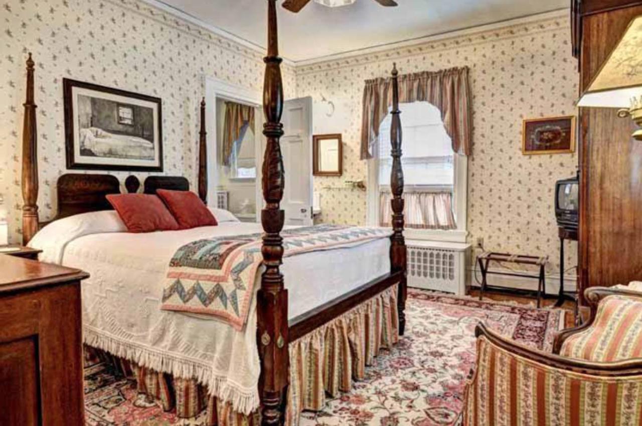Colonial Capital B&B Williamsburg Bagian luar foto